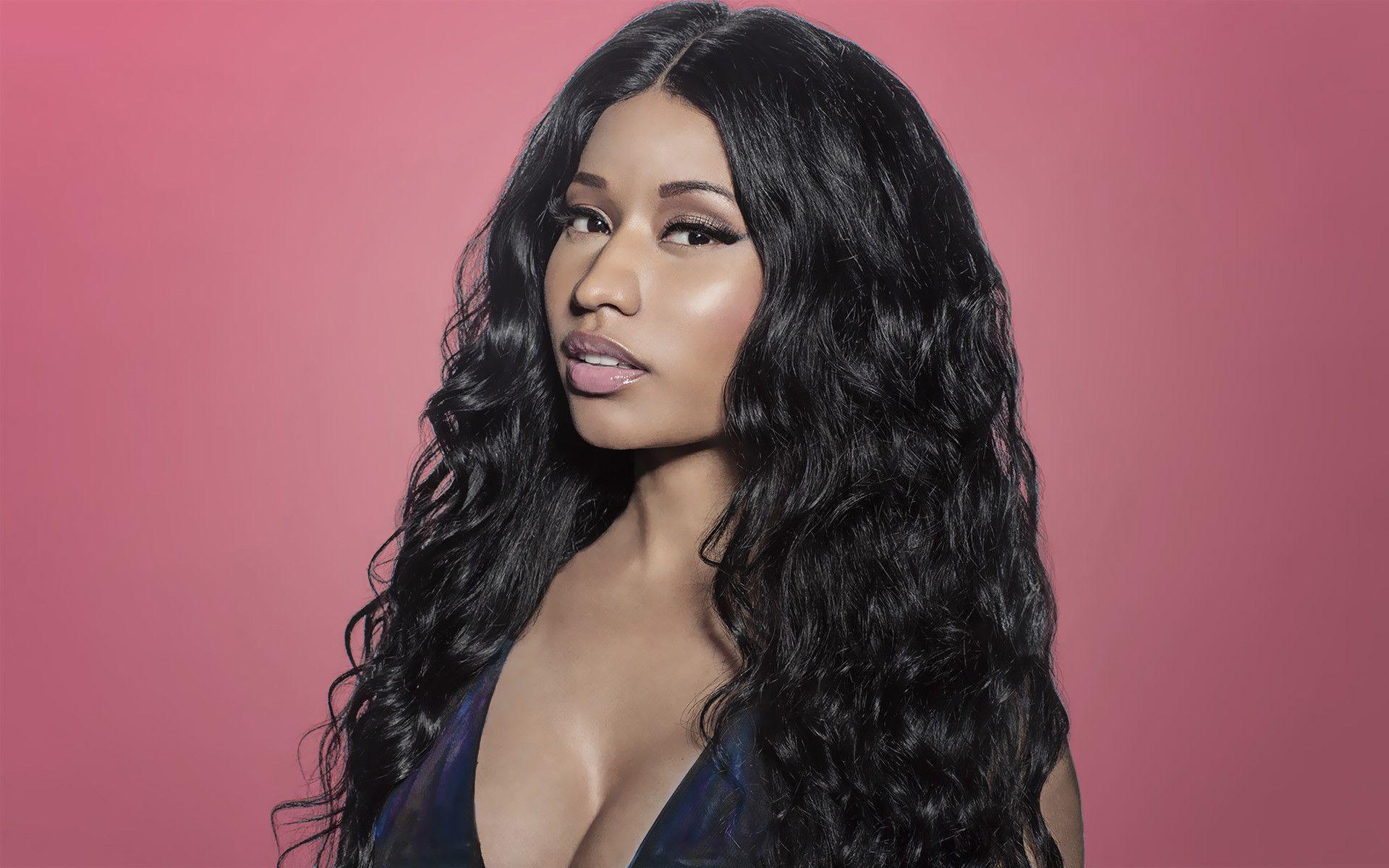 Nicki Minaj cancela concierto y se disculpa con fans tras detención por drogas