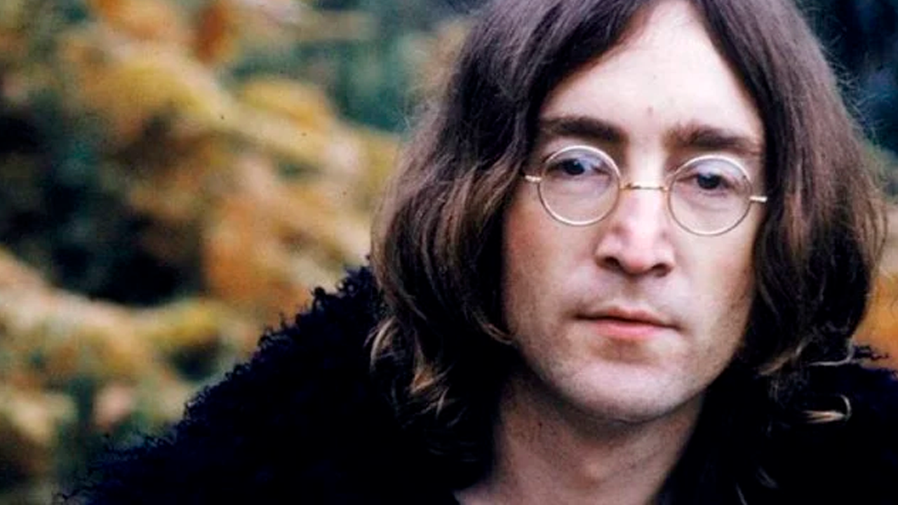 Ponen a subasta las icónicas gafas de John Lennon por esta suma millonaria