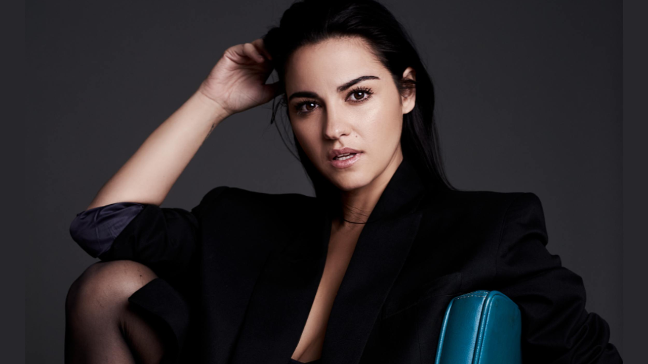 Maite Perroni defiende a Ángela Aguilar: Un llamado al respeto y la empatía