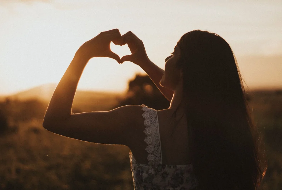 El Secreto del Amor Propio: 5 Hábitos que Te Cambiarán la Vida en 30 Días
