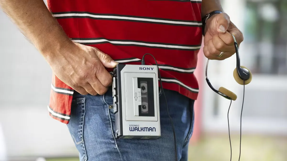 Del Walkman a TikTok: cómo los 80 siguen dominando nuestras playlists sin pedir permiso