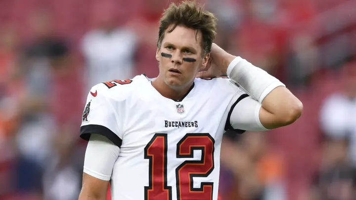 Esto es lo que un golpe en la NFL le hace a tu cerebro… y no lo ves