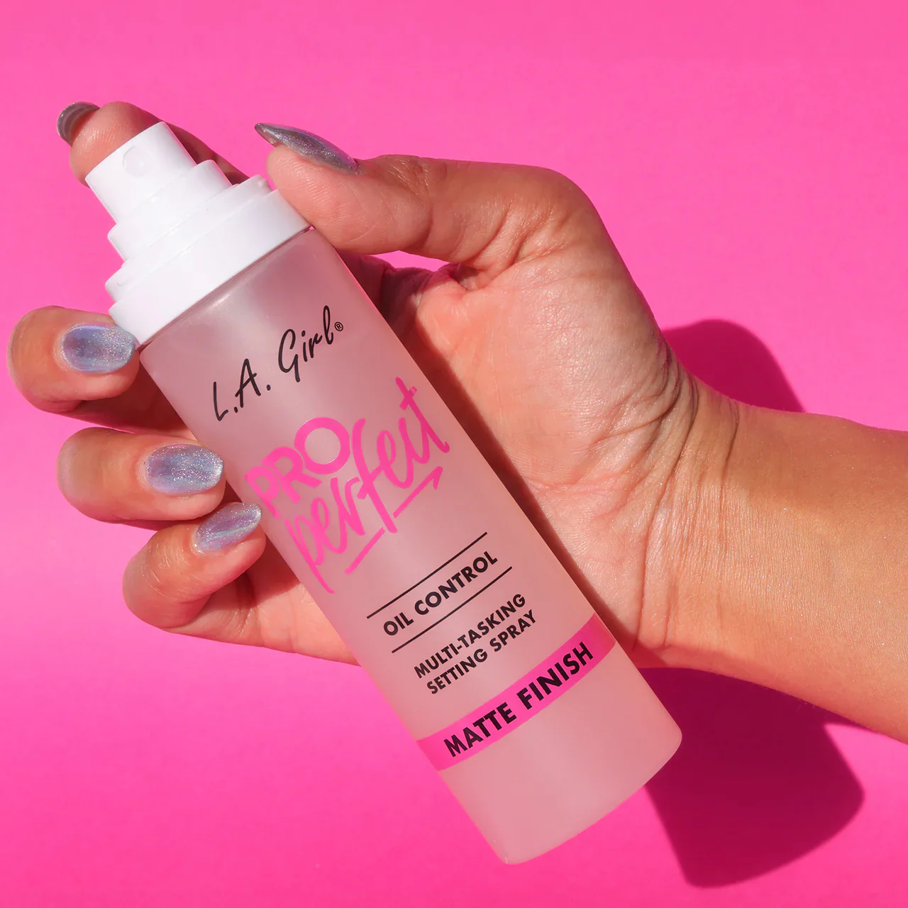 Tu bolso de maquillaje necesita solo 3 productos (y hacen TODO)