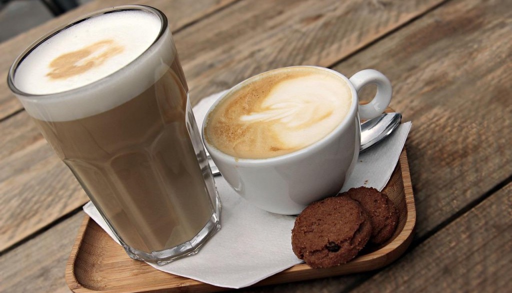 Ya nadie pide latte normal, ahora se bebe así