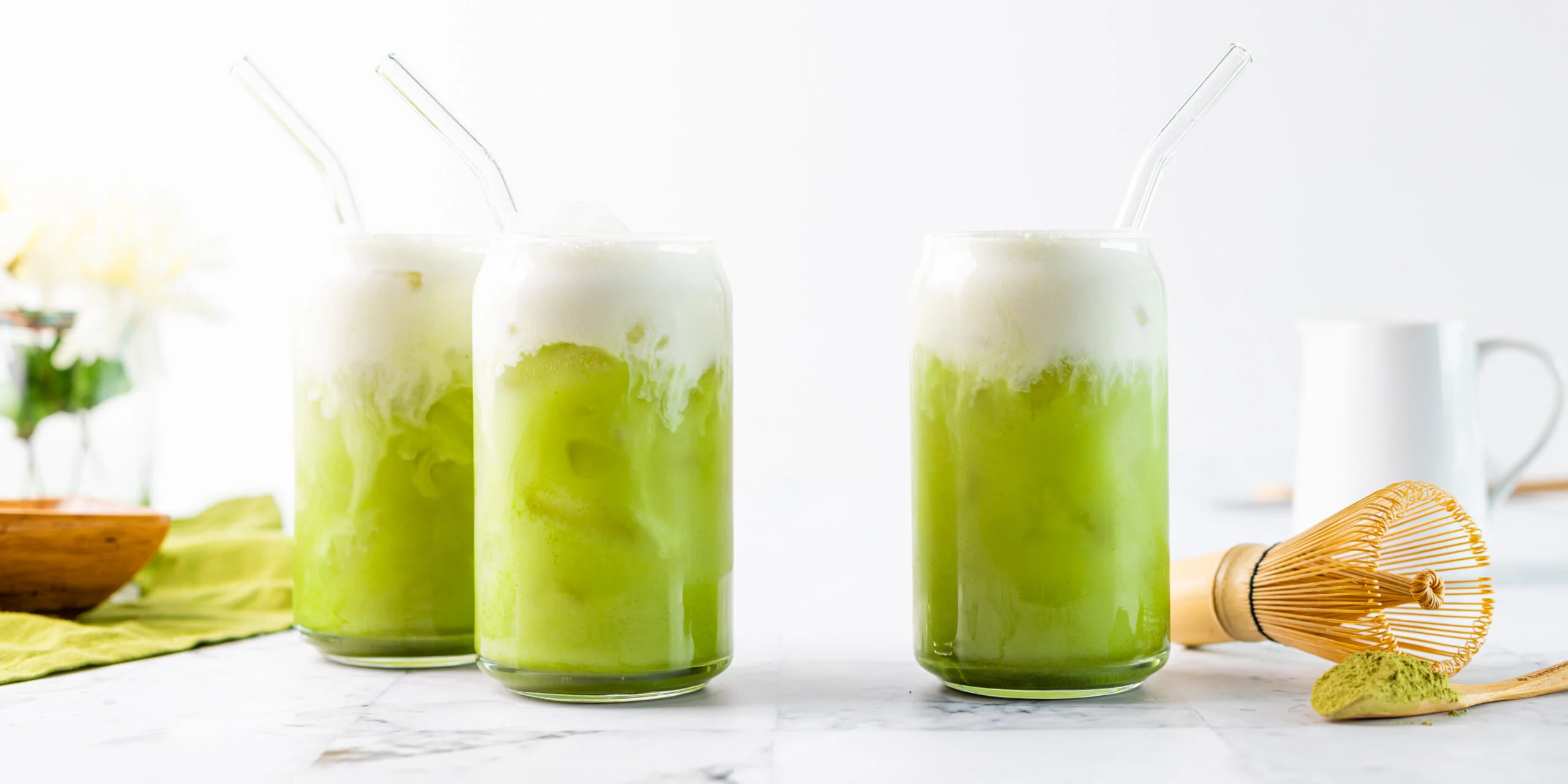 Olvídate del café… ¡el matcha helado es la bebida más cool del año!