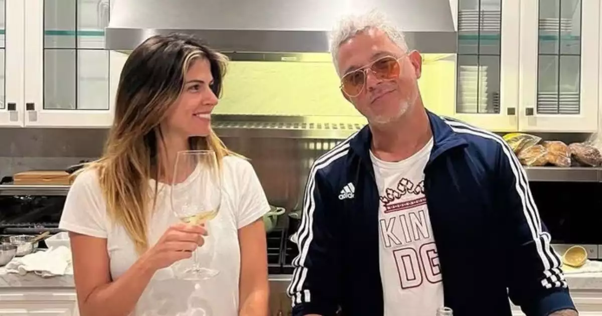 #AlejandroSanz ¡Romance internacional! Alejandro Sanz y Stephanie Cayo encienden Perú con su química