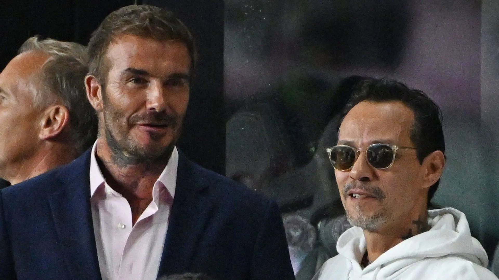 #MarcAnthony #DavidBeckham ¡Se mete en el drama Beckham! Marc Anthony rompe el silencio sobre la fractura familiar