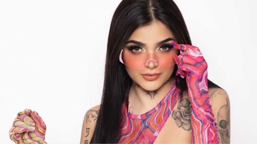 #KarelyRuiz #Retira ¡Karely Ruiz renueva su futuro! Tras su retiro anuncia nuevos negocios millonarios