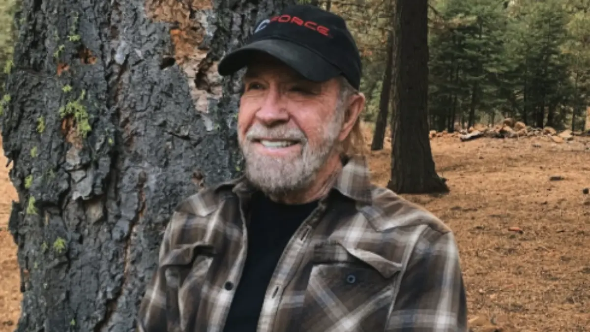 Se apaga una leyenda: muere Chuck Norris a los 86 años y el mundo del cine está de luto