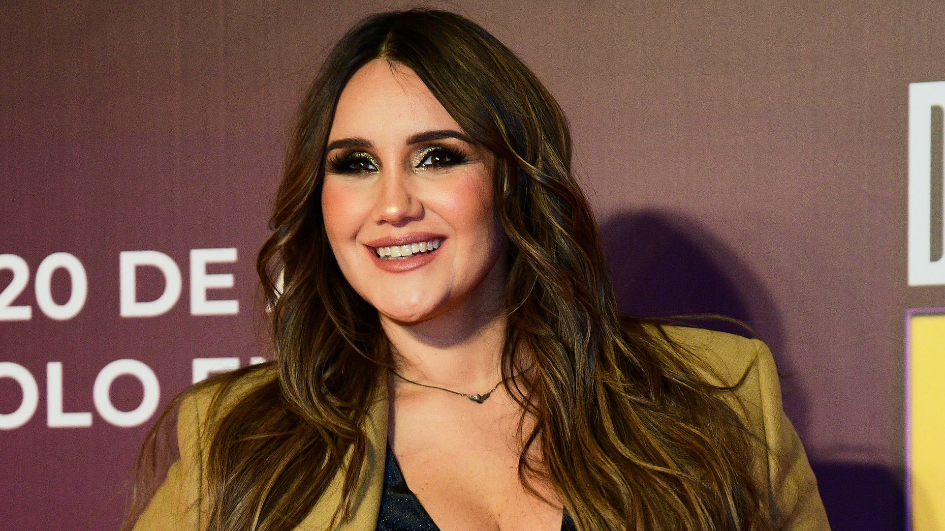 Dulce María se abre como nunca: revela lo más duro del postparto junto a tiernas fotos de su bebé