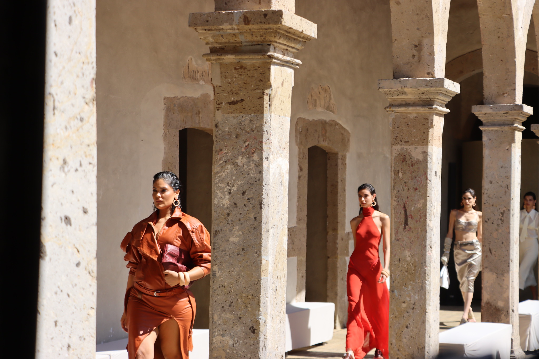 ¡Explosión de estilo! El último día de Volvo Fashion Week México dejó looks que marcarán tendencia