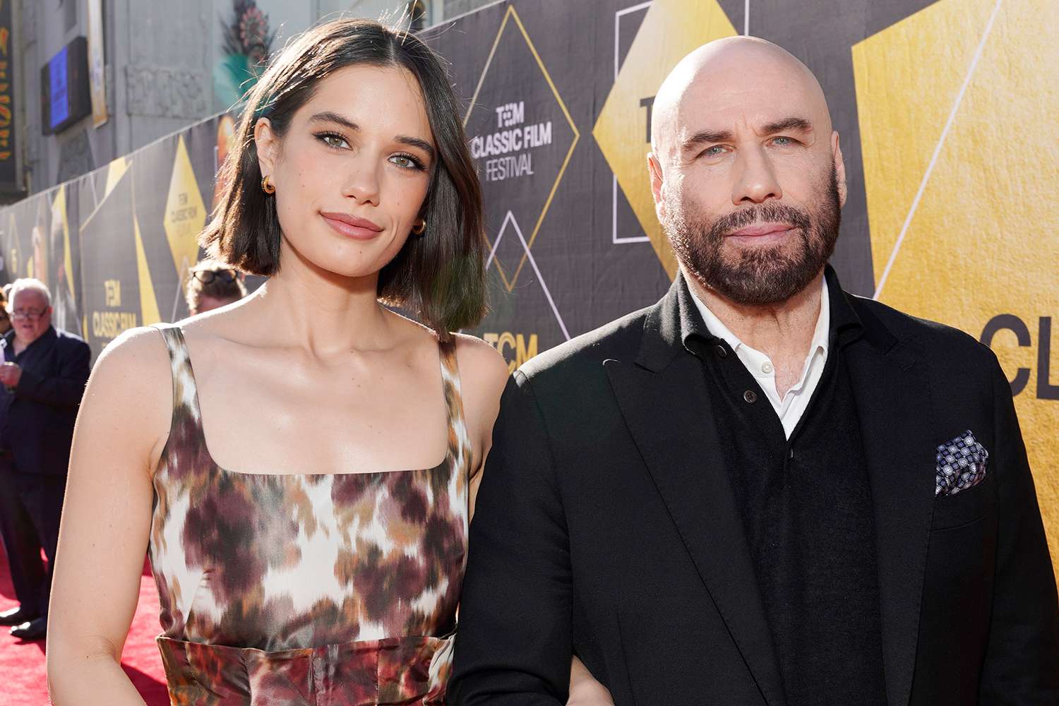 La hija de John Travolta reaparece y su look revive el recuerdo más emotivo de su madre