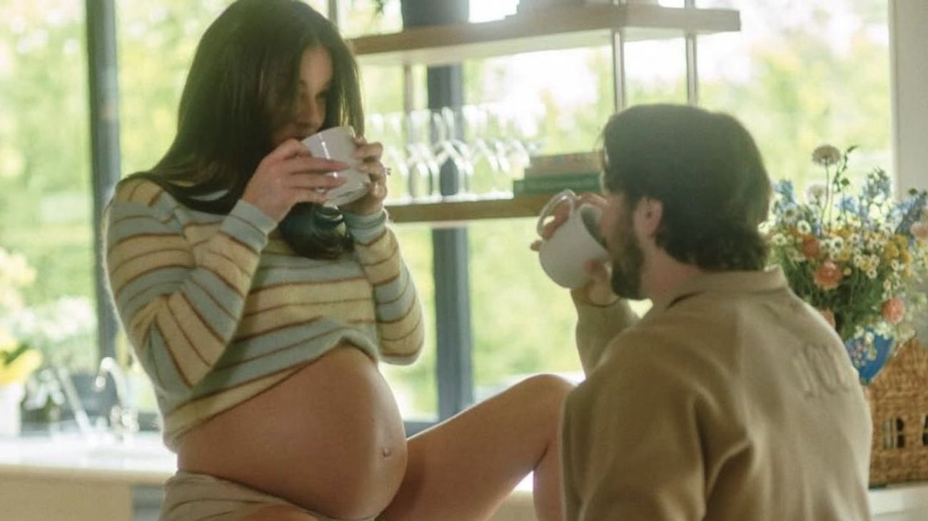 ¡Ya nació! Josh Allen y Hailee Steinfeld sorprenden con la llegada de su bebé