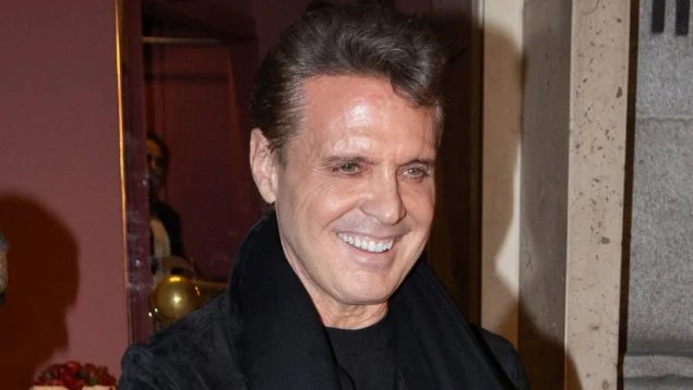 Preocupa la Salud de Luis Miguel: Esto es lo que se Conoce sobre su Presunta Hospitalización