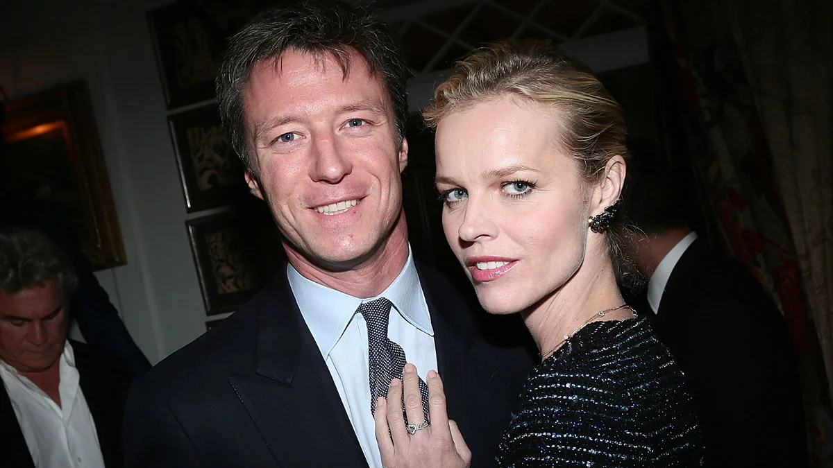 La icónica supermodelo Eva Herzigova contrajo matrimonio en Turín con el empresario Gregorio Marsiaj, padre de sus tres hijos, tras más de dos décadas de relación.