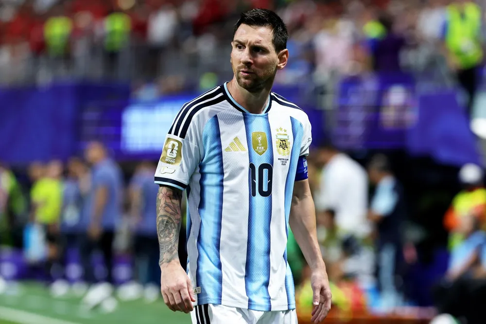 La Selección Argentina y una hazaña inolvidable: levantó la derrota, ganó 3 a 2 y sigue vivo en el Mundial