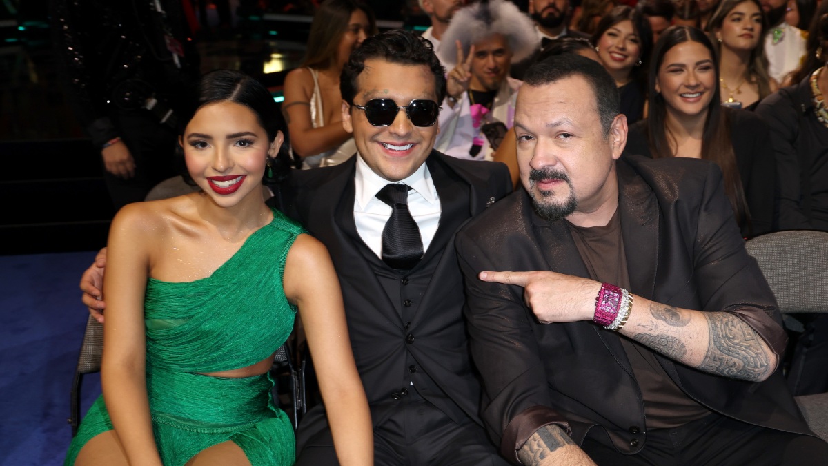 Padre de Christian Nodal compartió cómo se lleva con Cazzu y Ángela Aguilar, niega conflicto con su hijo