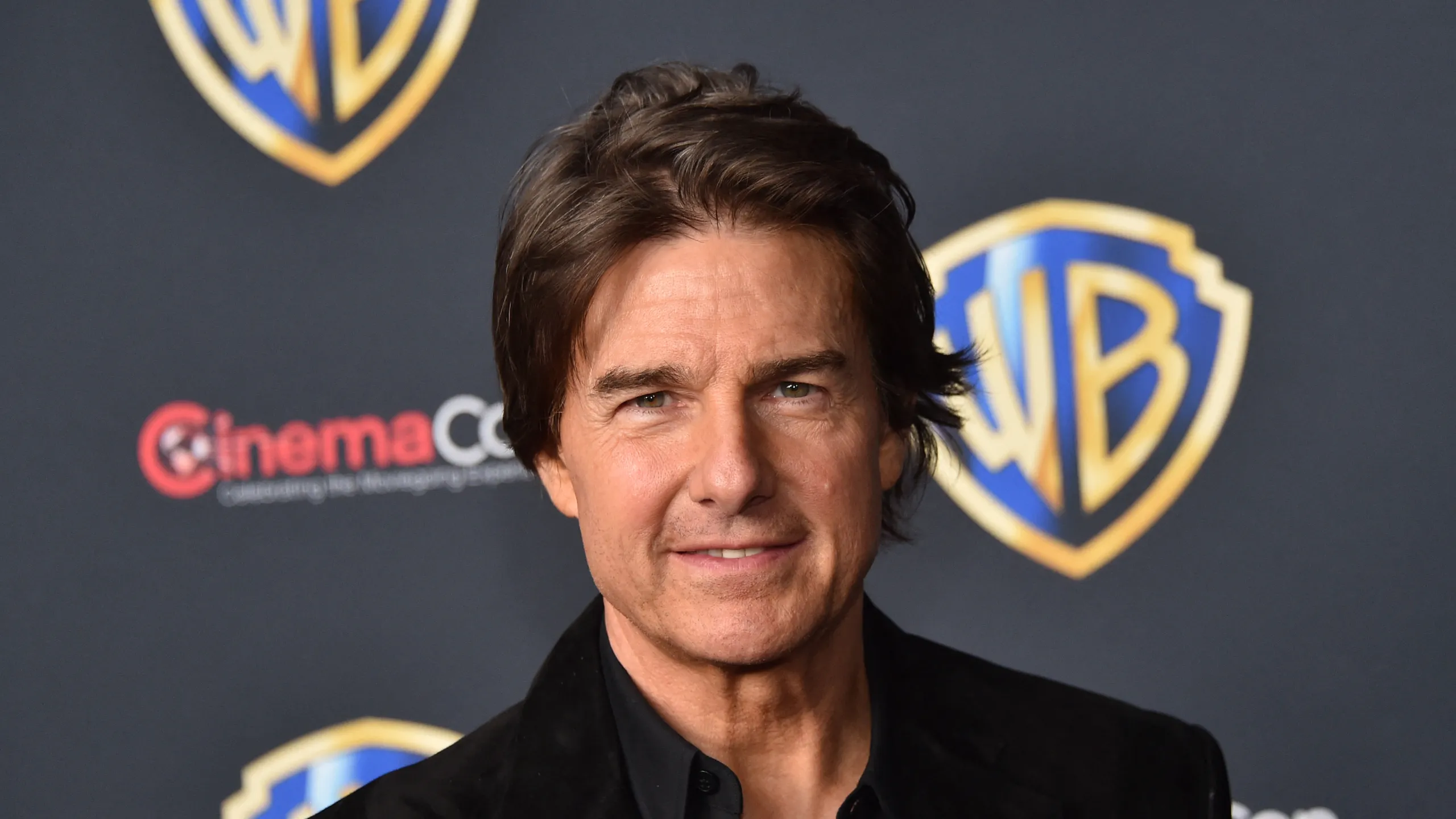 Tom Cruise y Alejandro G. Iñárritu aterrizan en México para presentar su nueva película Digger